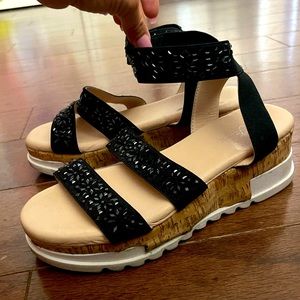 Forever Black Wedge Ankle Strap Beaded Shoes Heels Size 8.5